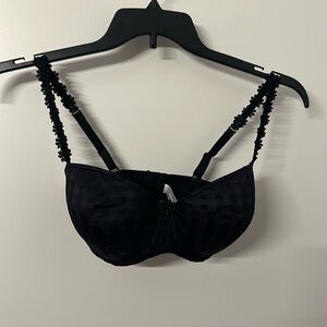 $80 & FREE SHIPPING! Marie Jo Avero Bra UK 34F/ US 34DDD black (gently used)